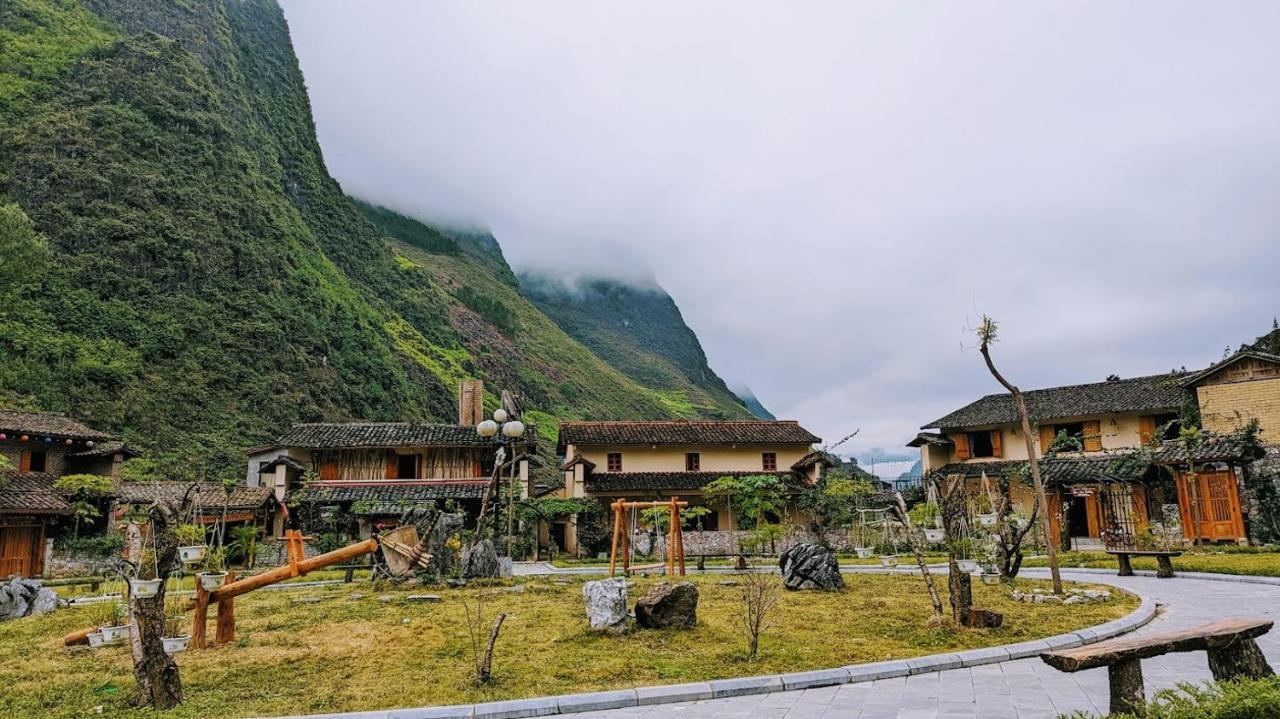 Meo Vac Valley Albergue Exterior foto